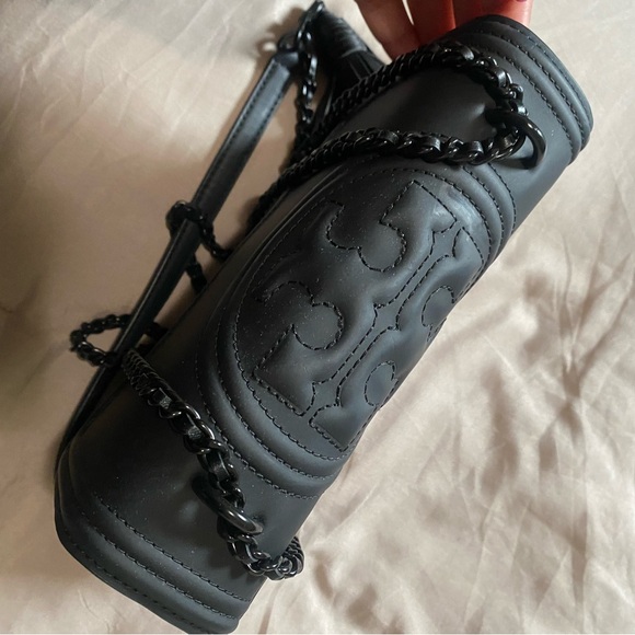 Tory Burch - Picture 14 of 16